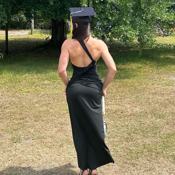 Dress - Picture 2 of 3